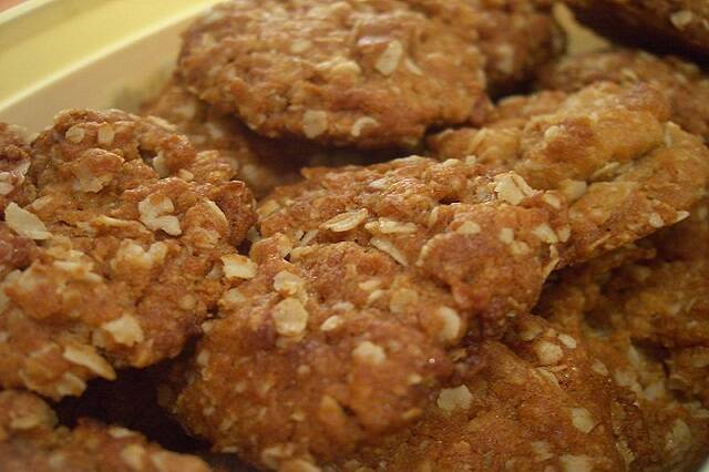 How To Make Anzac Biscuits With Our Easy Chewy Anzac Biscuits Recipe