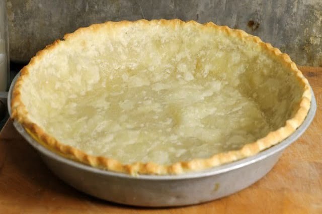 blind baking a pie crust