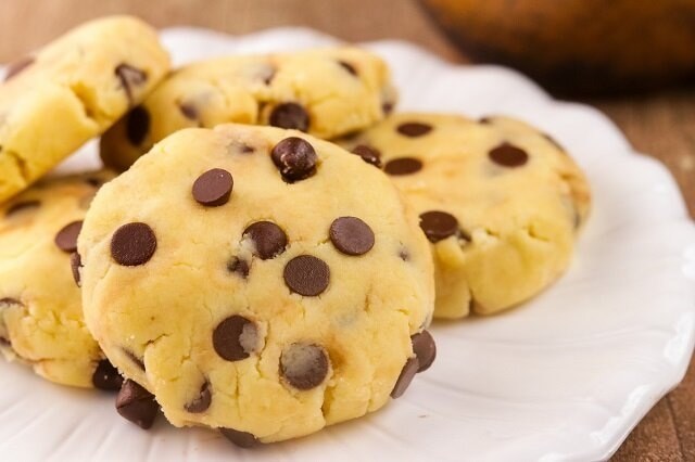 keto chocolate chip cookies, ketogenic cookie recipe