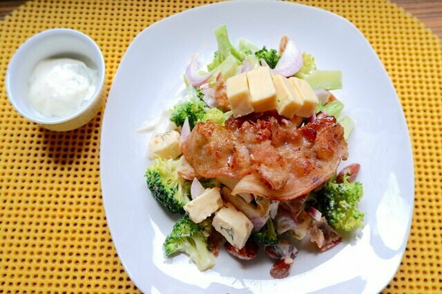 Bacon and Broccoli Salad